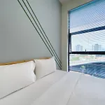 Three Bedroom At Regalia Residence And Suites By The Relaxstay