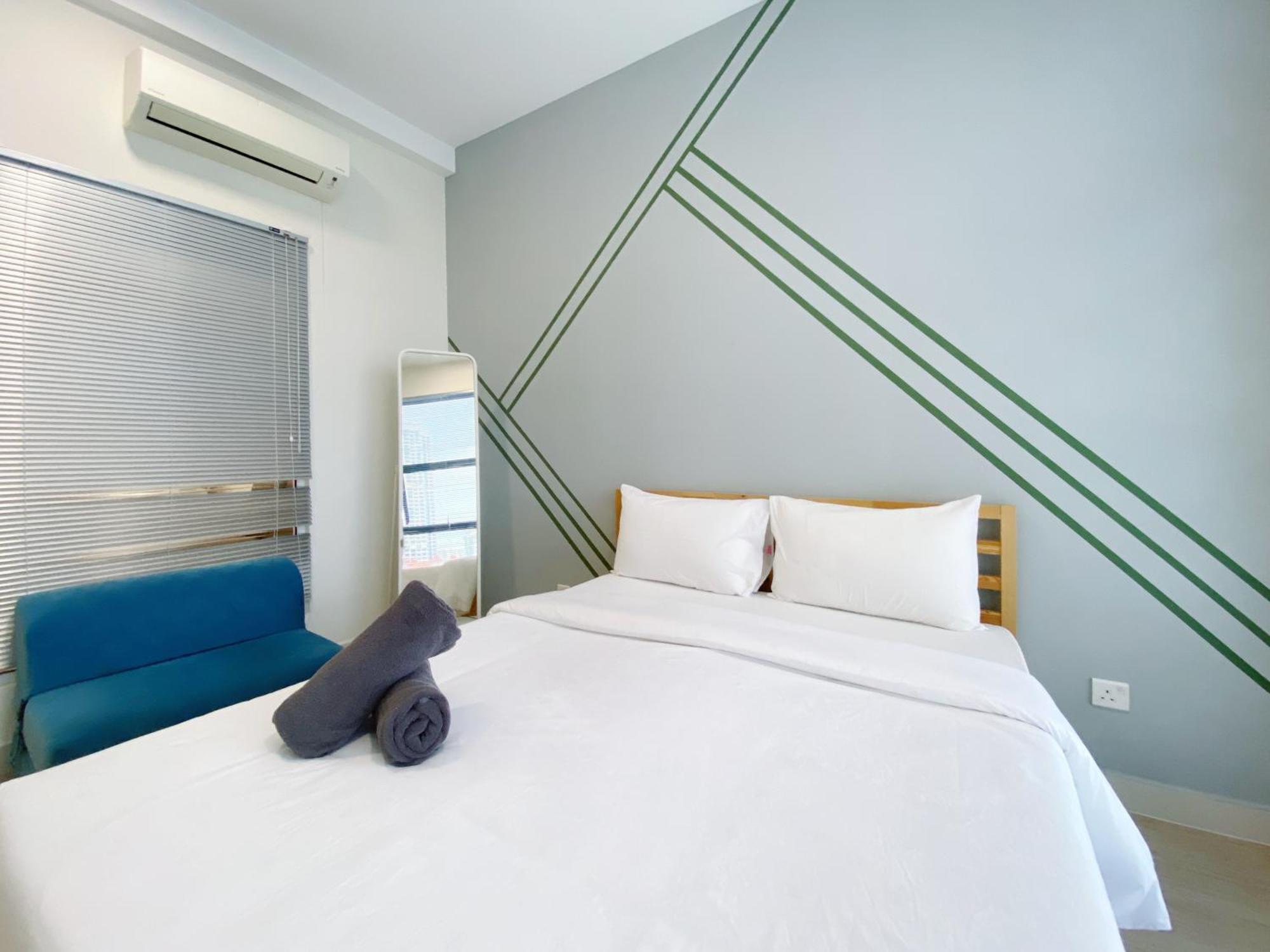 Three Bedroom At Regalia And By The Relaxstay *
